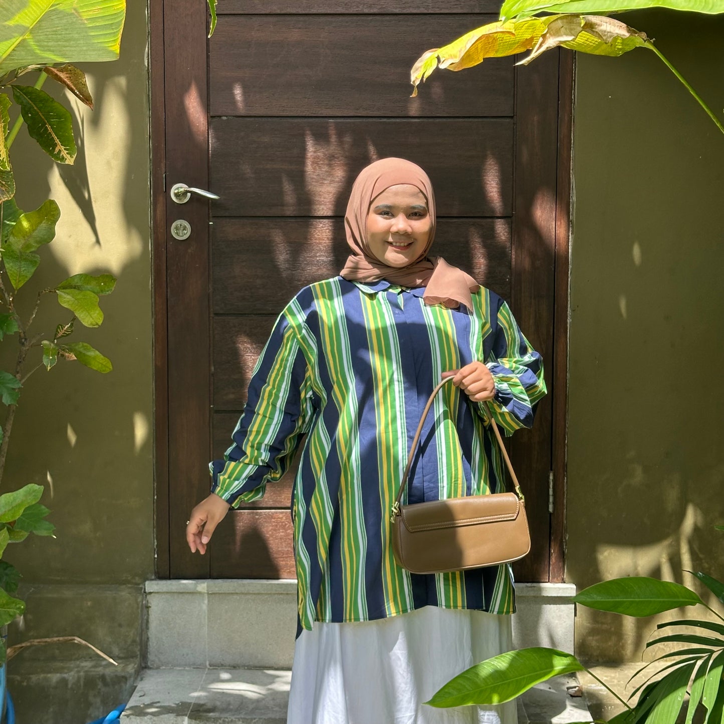 Kemeja Classy Selena Jumbo