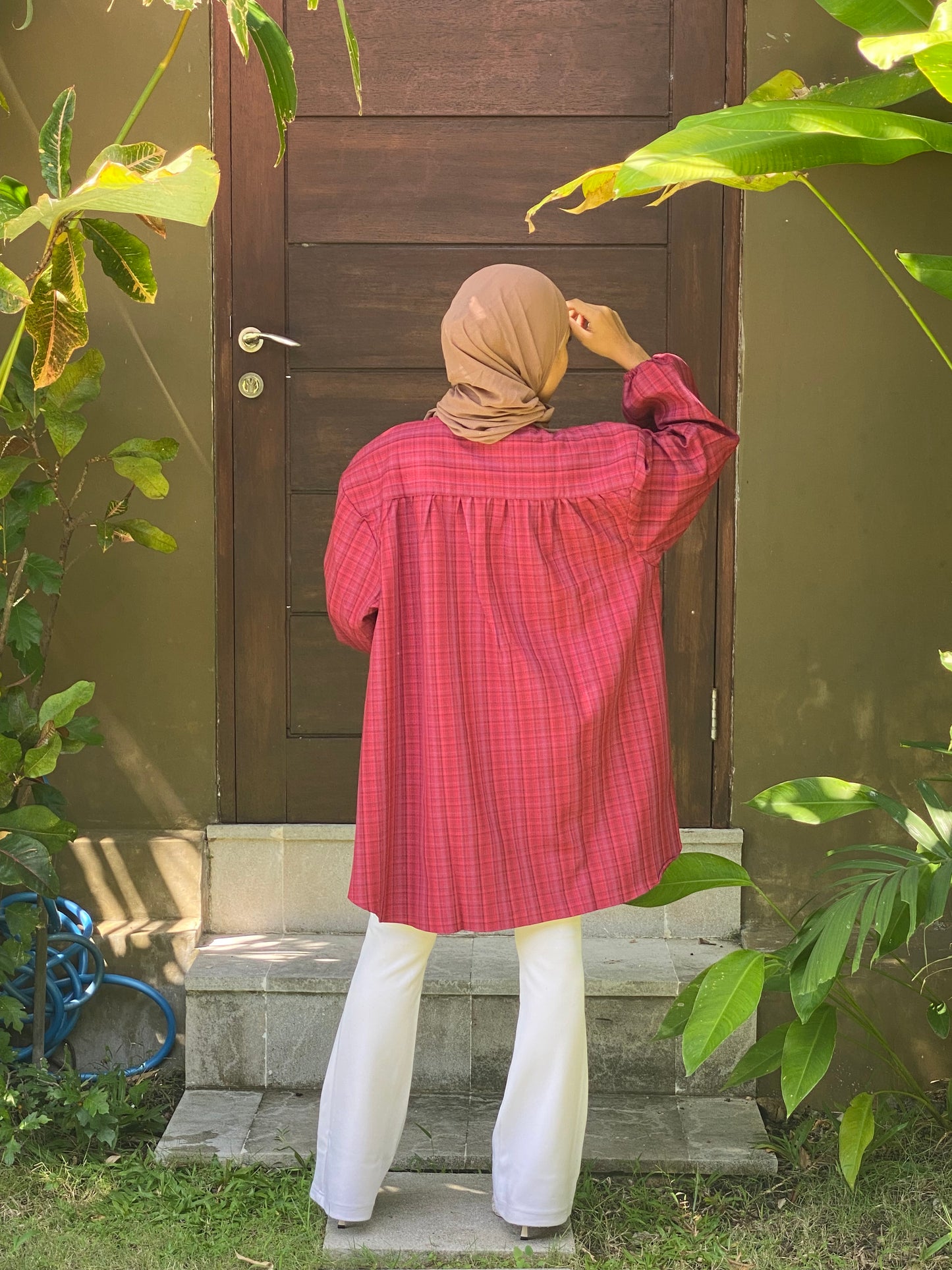 Kemeja Korea Kotak Marron Bigsize