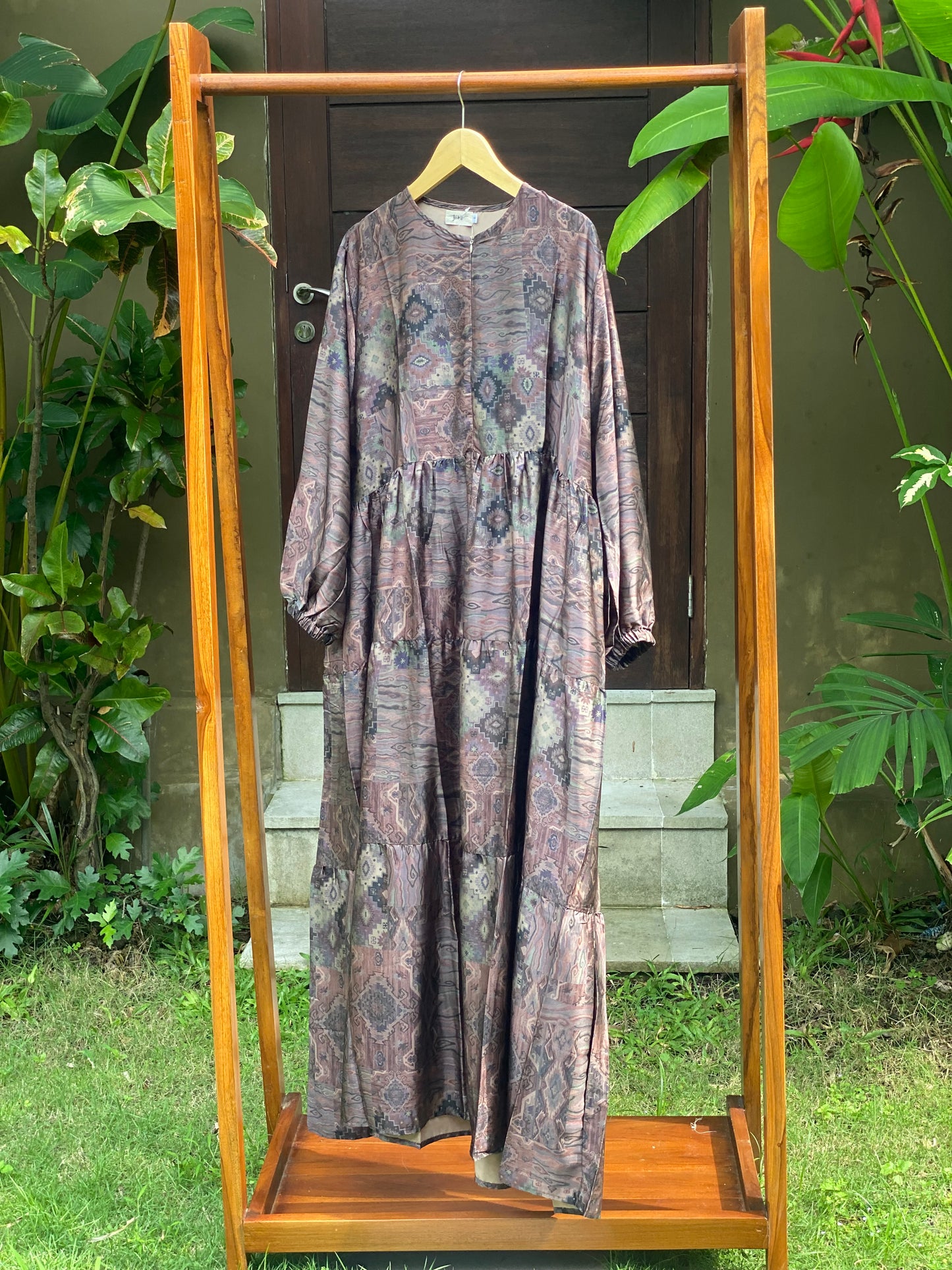 Gamis Jumbo Digor Halwa Dark Brown Ethnik