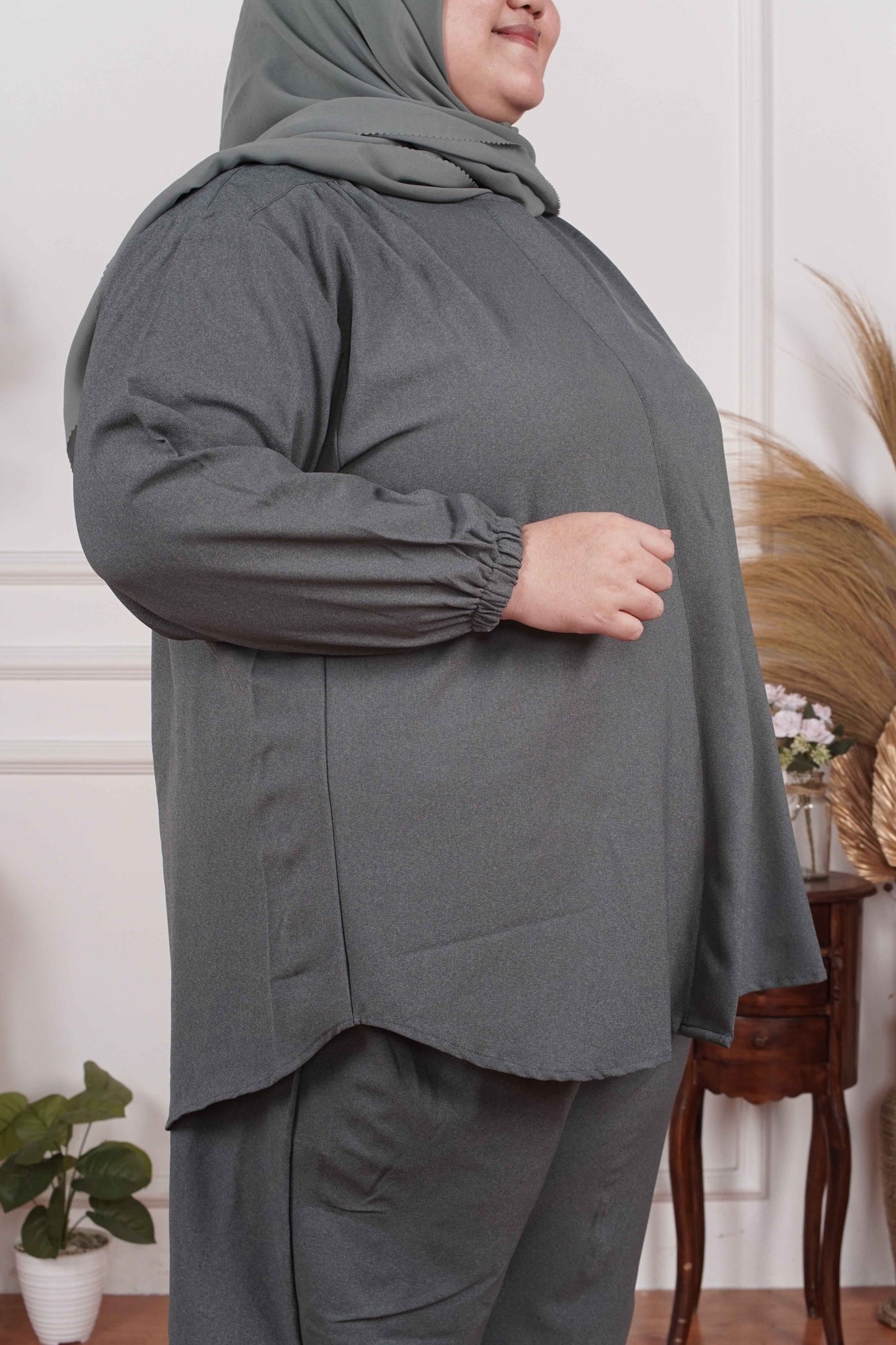 Yomi Official - Ayumi Set | Oneset Kemeja Grey Denim