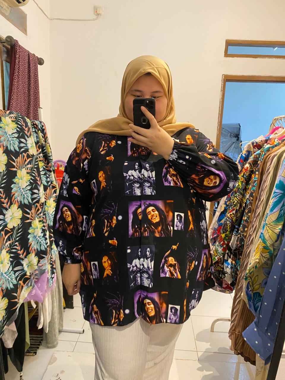 Yomi Official - Kemeja Katun VIP | Bob Marley