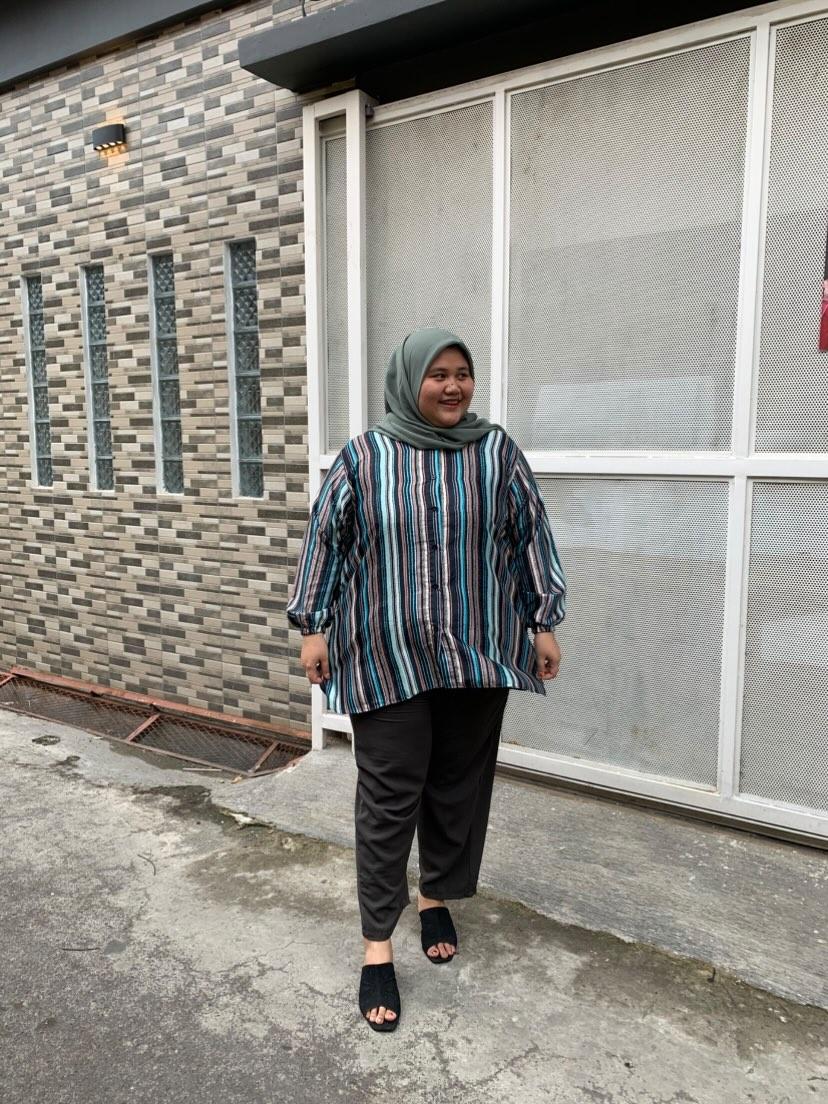 Kemeja Jumbo Silk Roberto Orchid