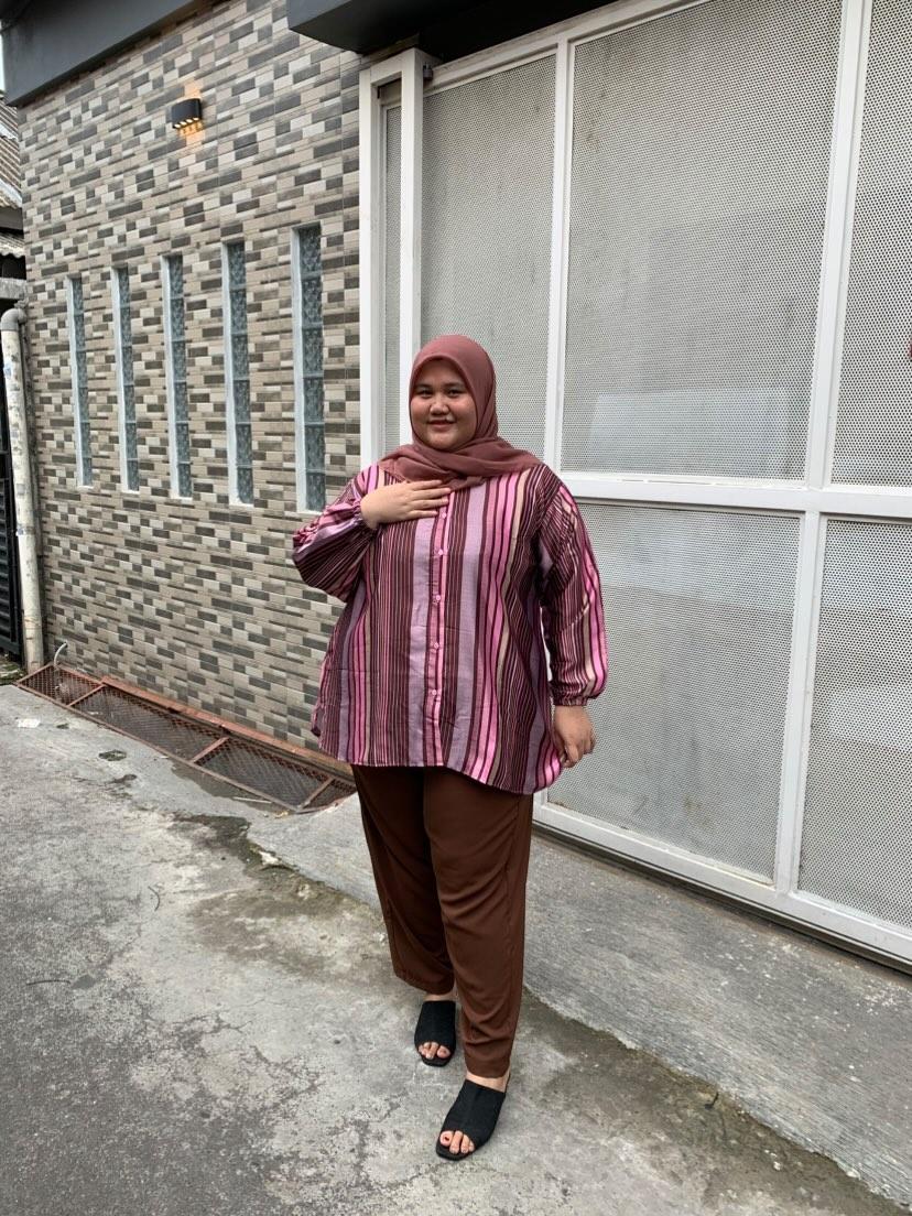 Kemeja Jumbo Silk Roberto Luxe