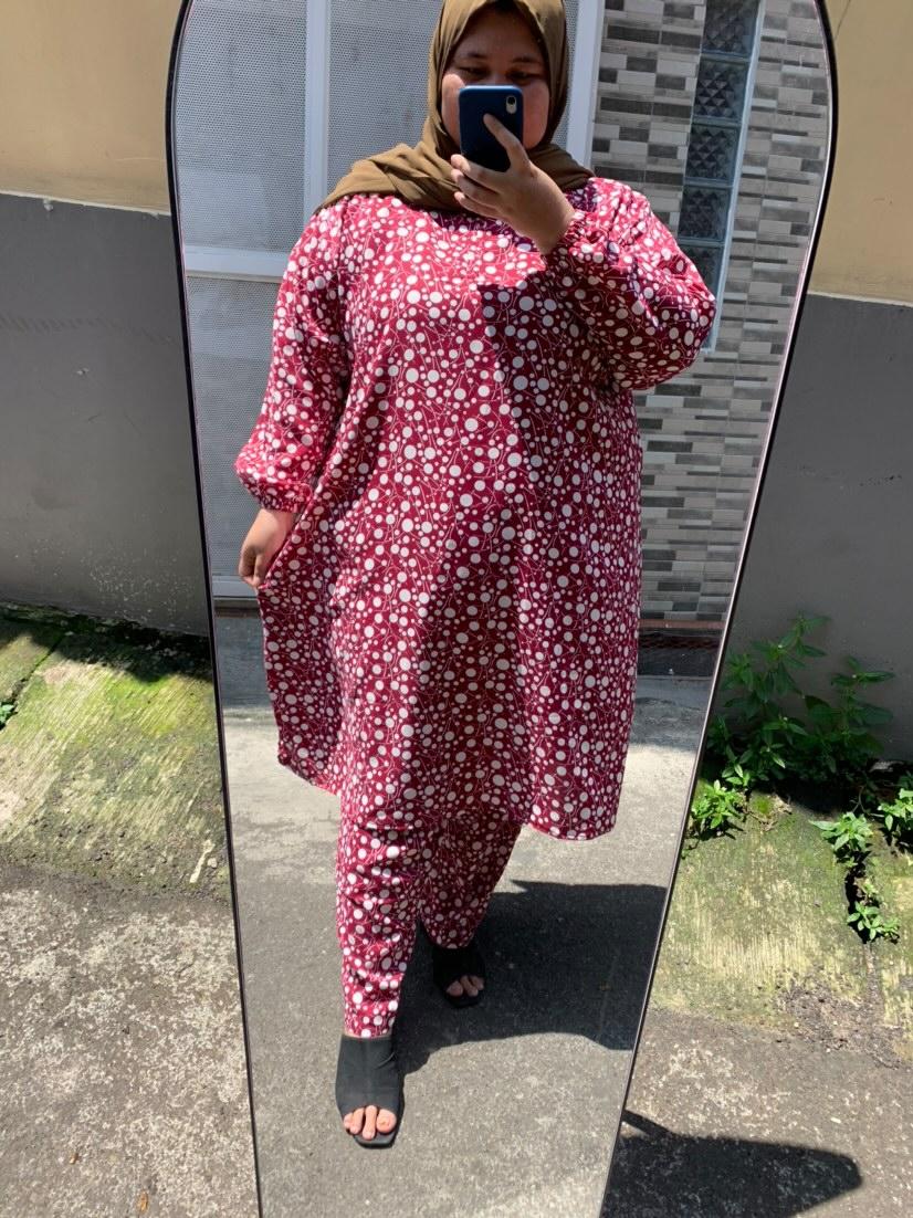 Setelan Tunik Celana Jumbo Polkadot Maroon