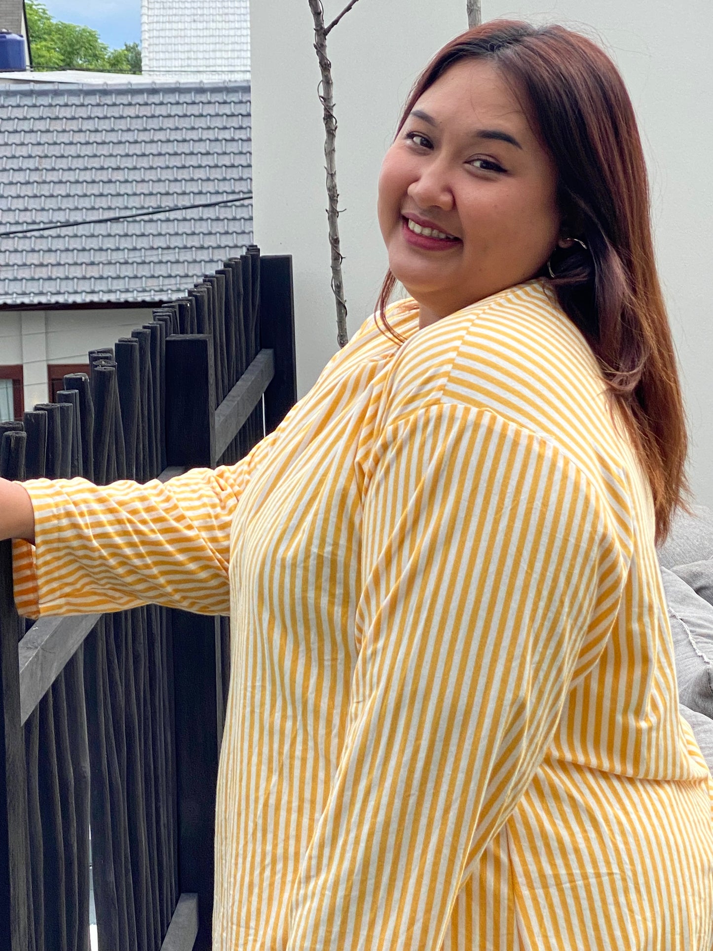 Kaos Jumbo Garis Kuning