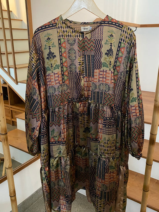 Tunic Jigor Halwa HK