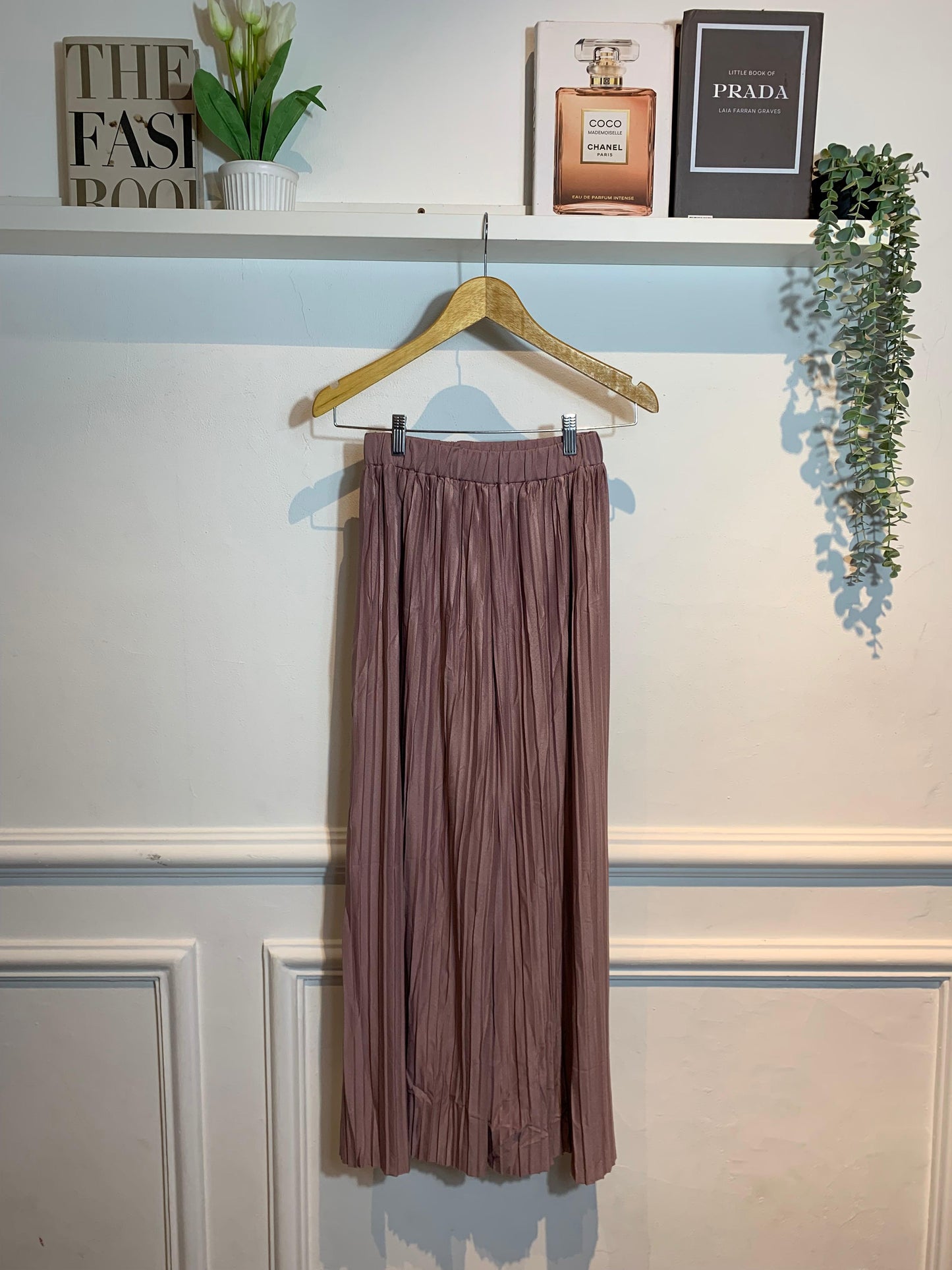 Celana Plisket Jumbo