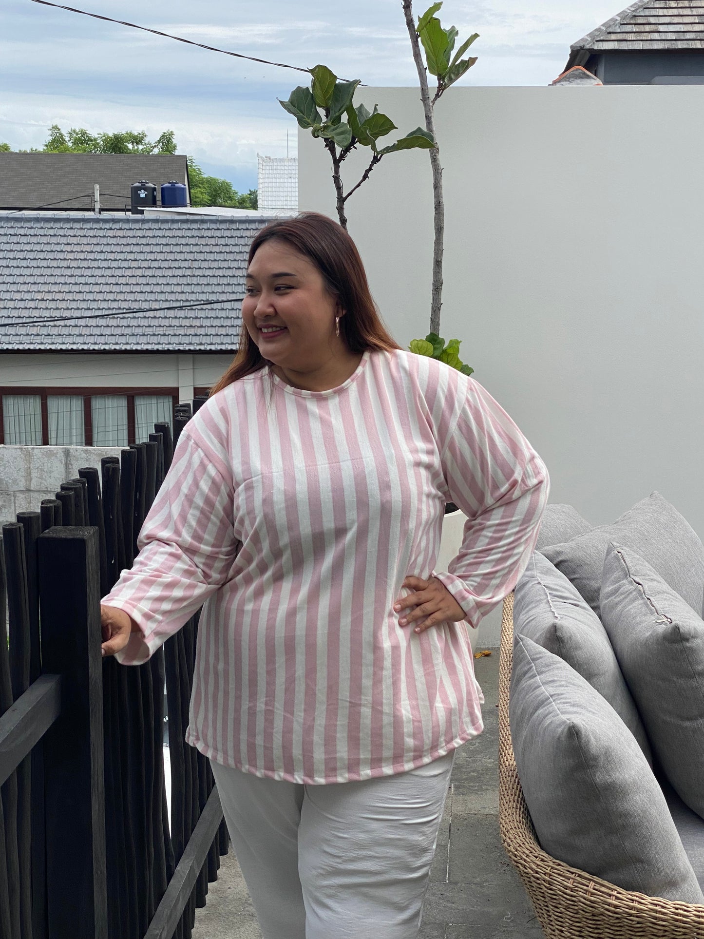 Kaos Jumbo Garis Pink Soft