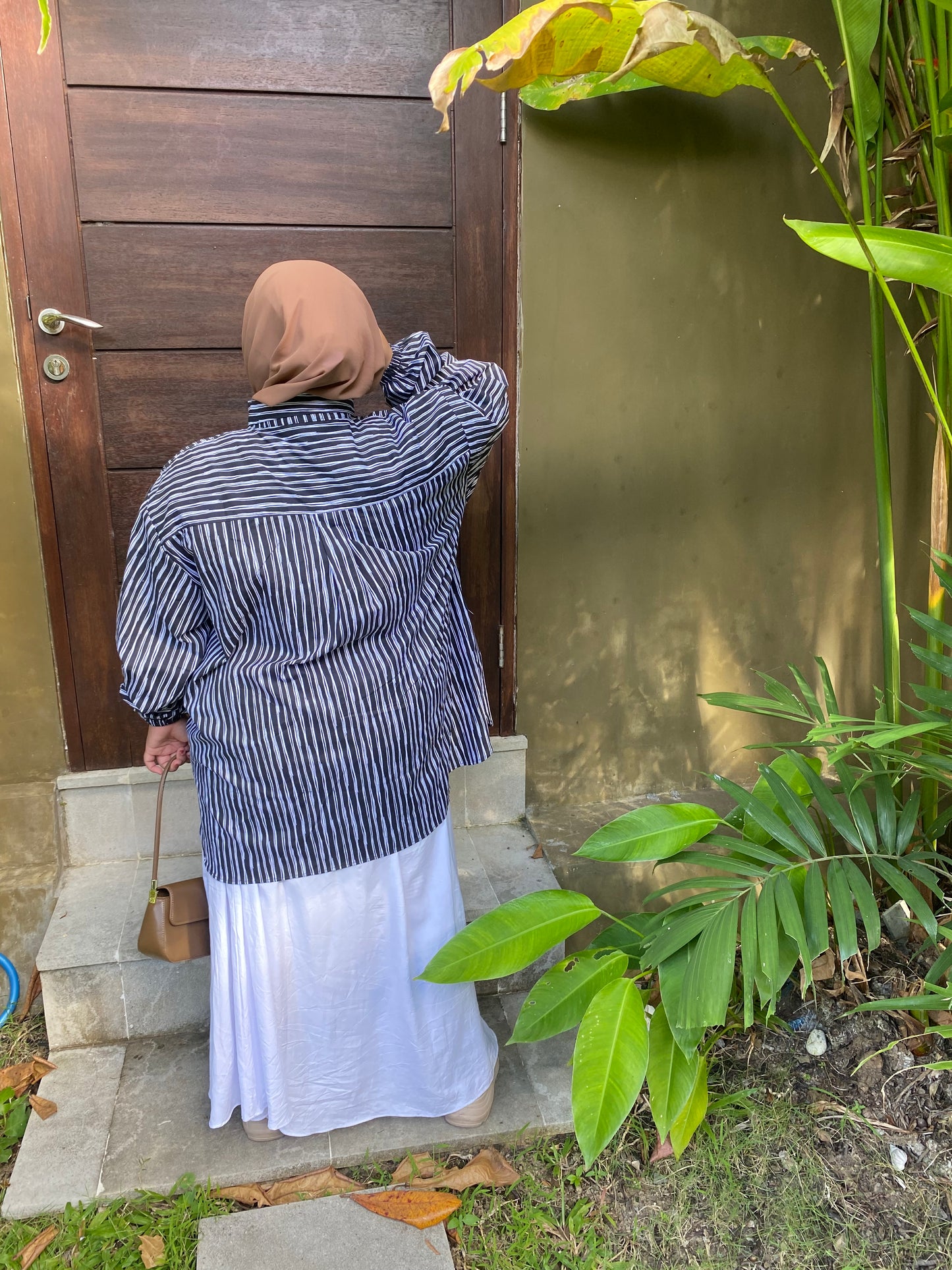 Kemeja Classy Leona Jumbo