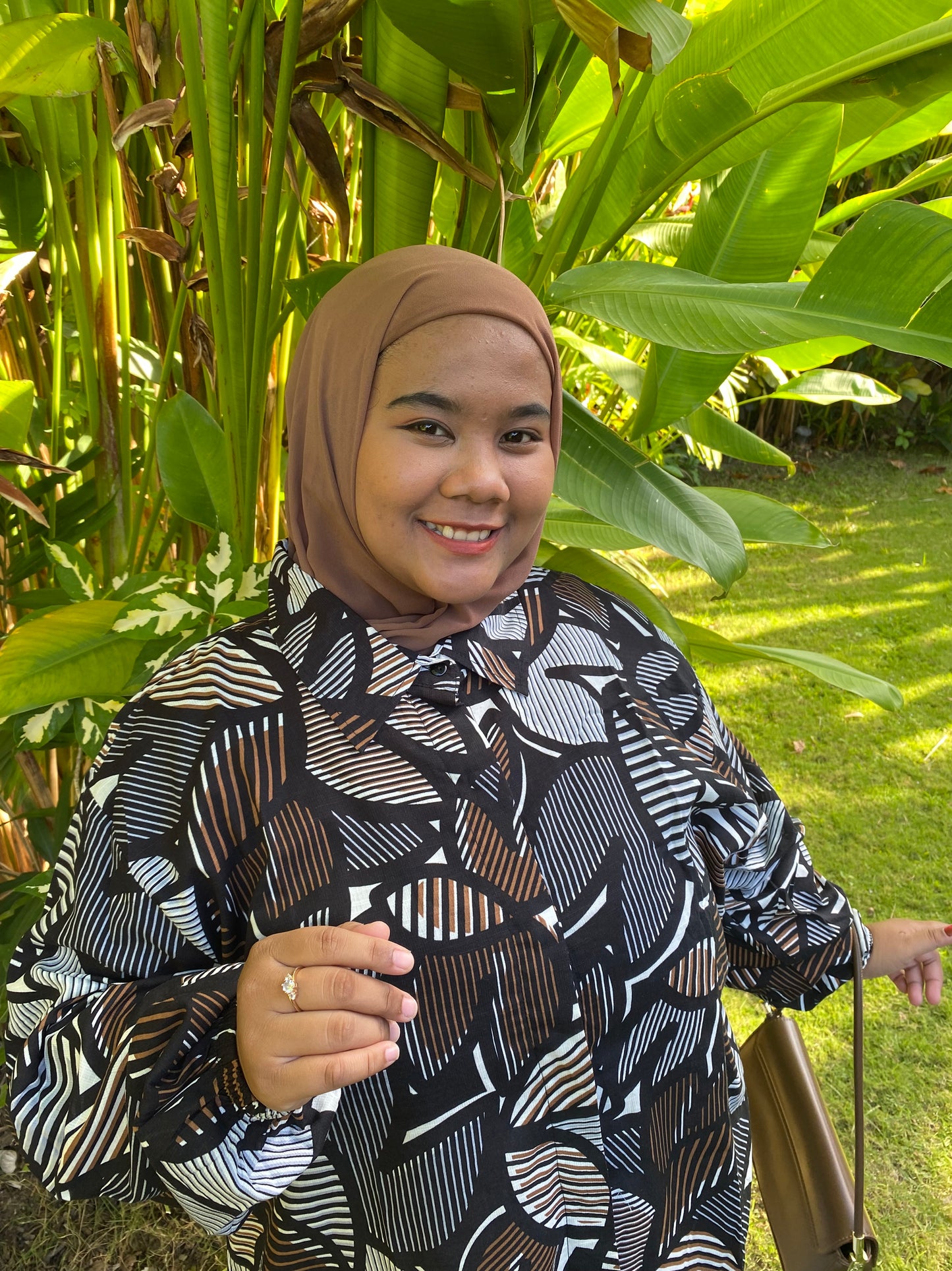 Kemeja Classy Yucca Jumbo