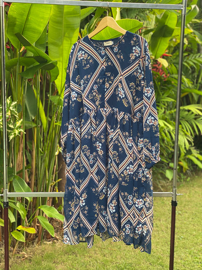 Yomi Official - Tunik Jumbo Furing | Navy Flower Ethnik