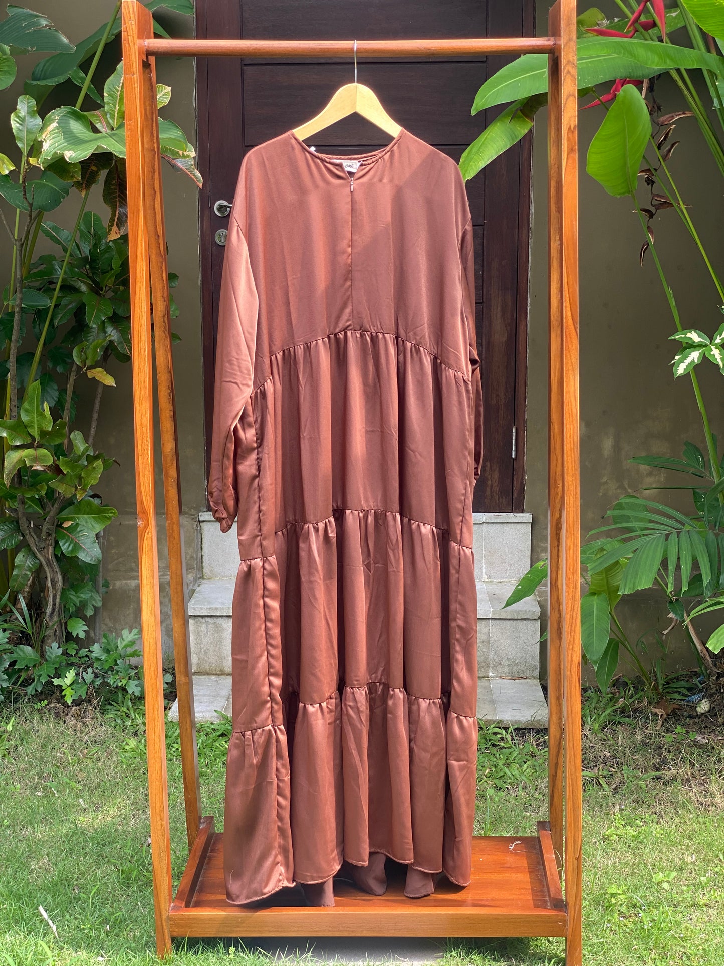 Gamis Jumbo Polos Silk Mocca