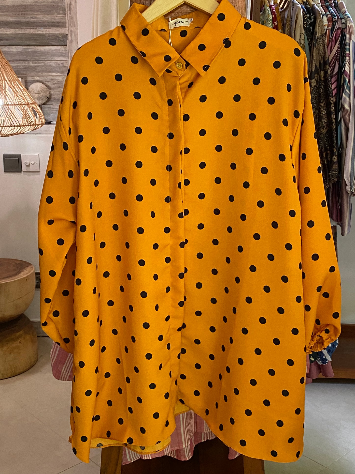 Kemeja Jumbo Polkadot Kuning