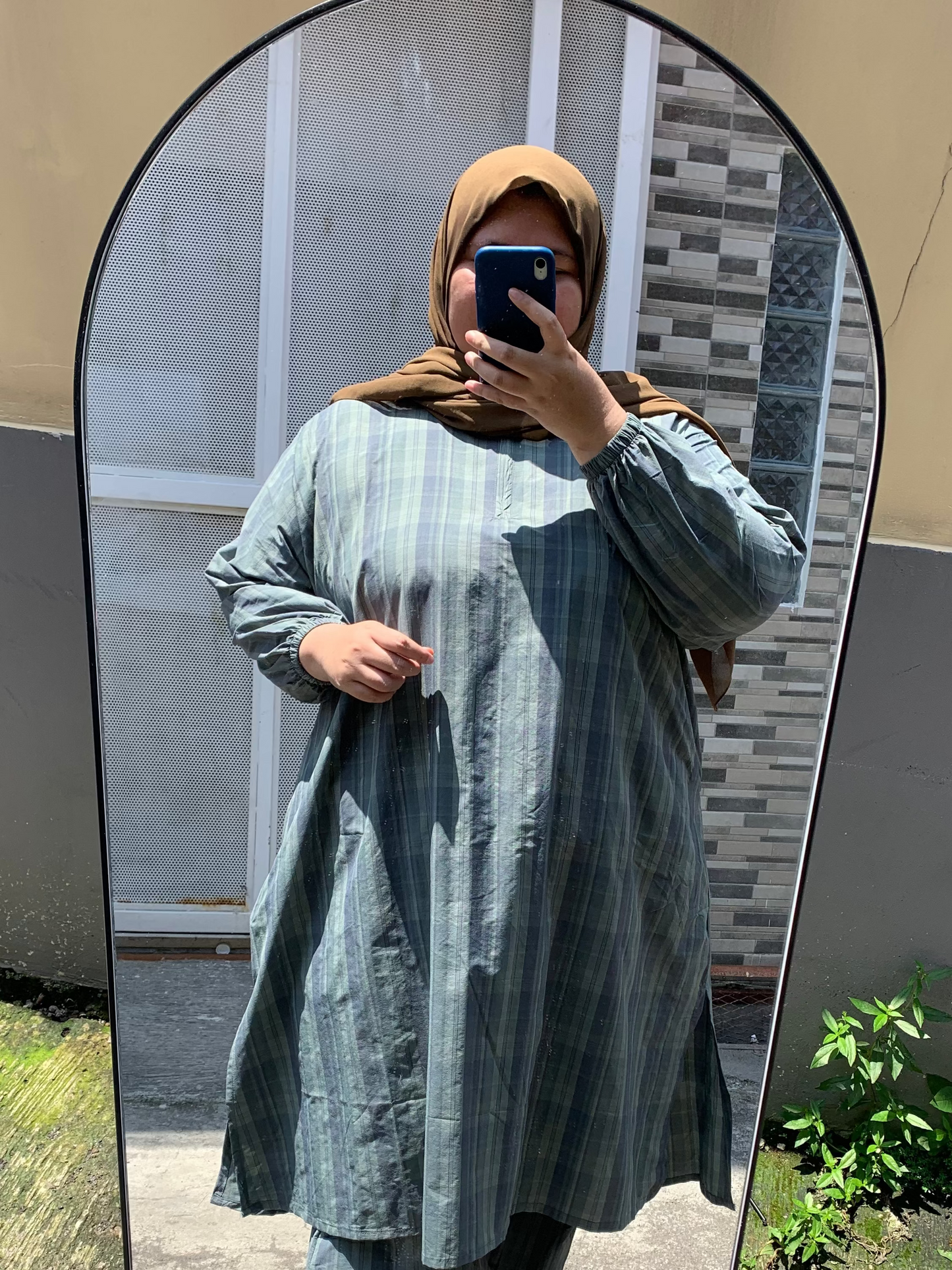 Yomi Official - Tunik Almeera| Kotak Abu Hijau