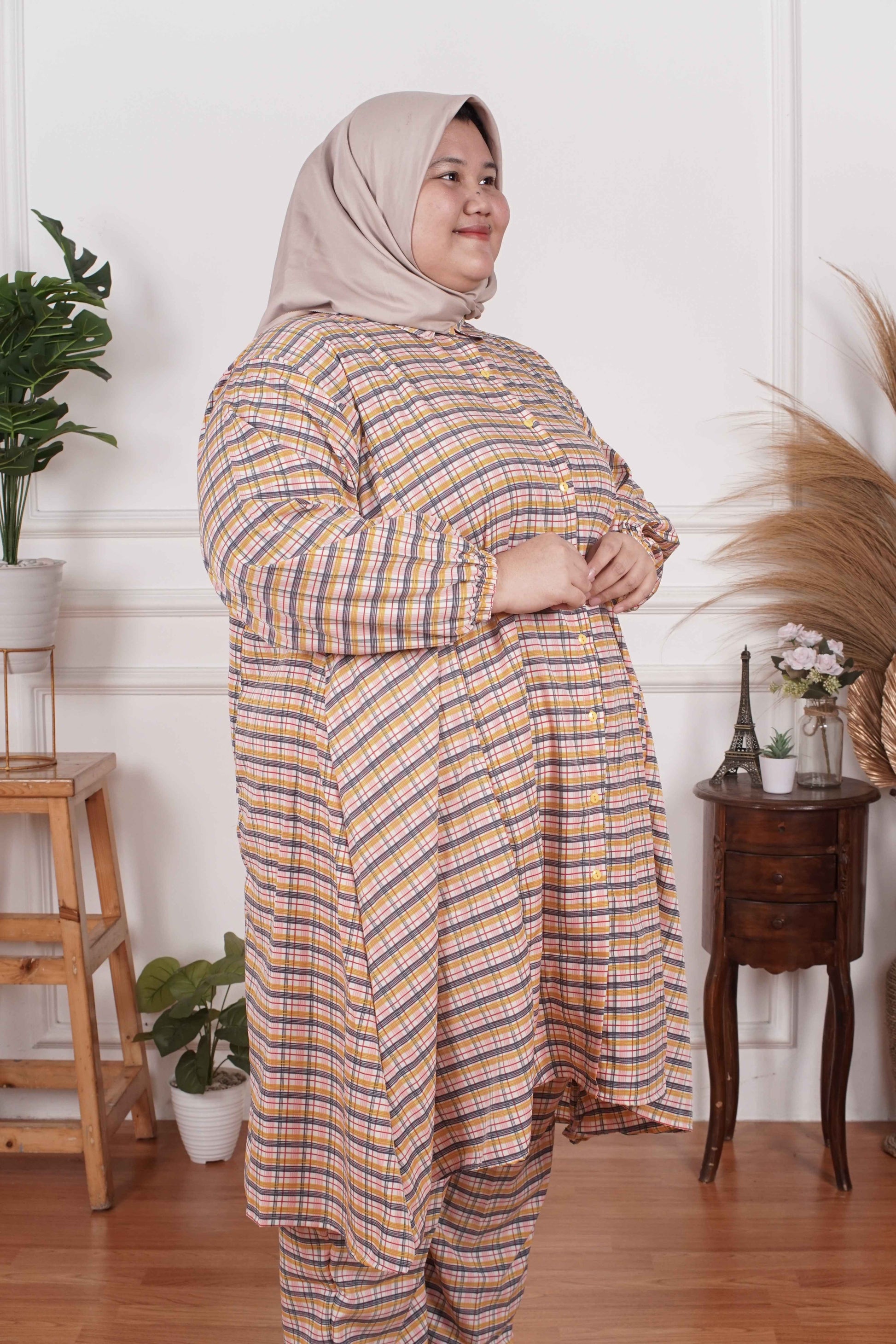 Yomi Official - Tunic Suit Yura | Setelan Tunik Slit Colorful Rainbow