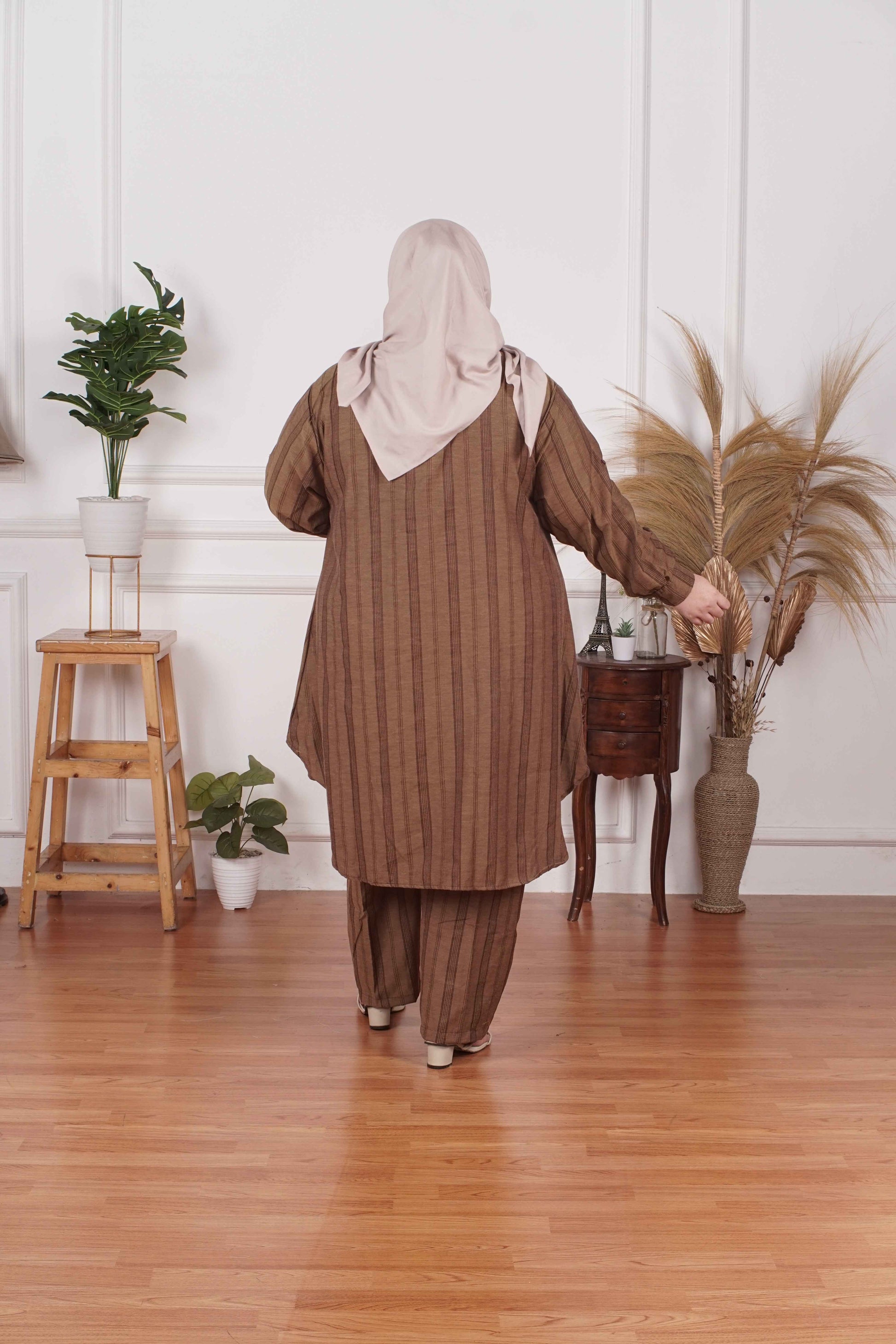 Yomi Official - Tunic Suit Azura | Setelan Tunik Olive Stripe