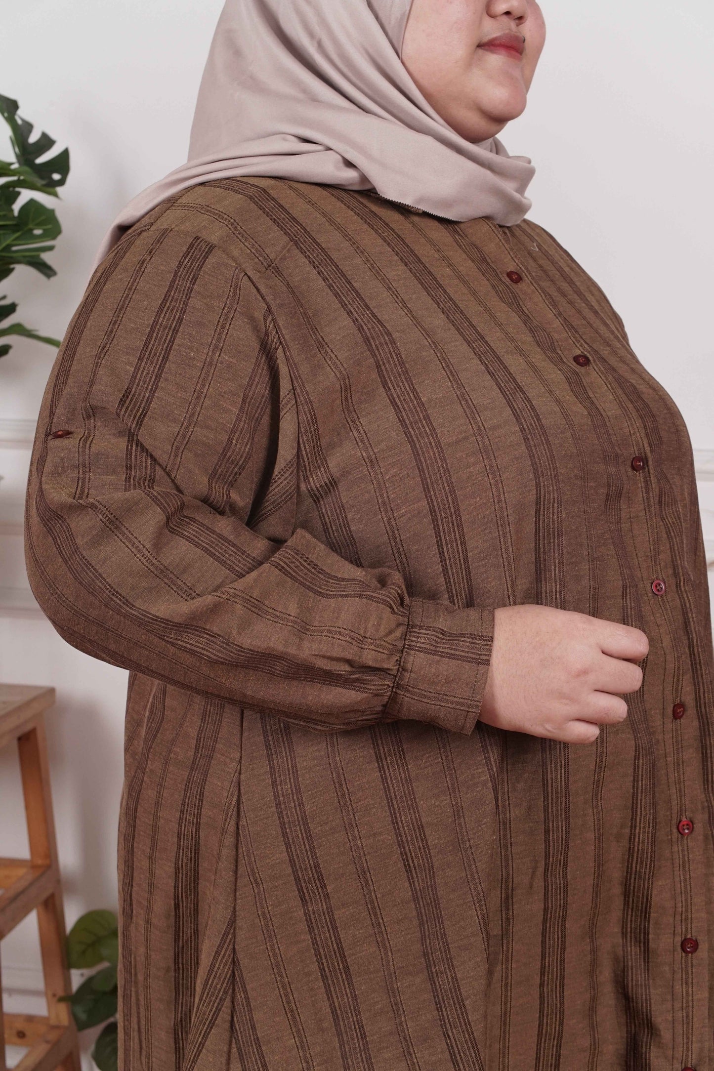 Yomi Official - Tunic Suit Azura | Setelan Tunik Olive Stripe