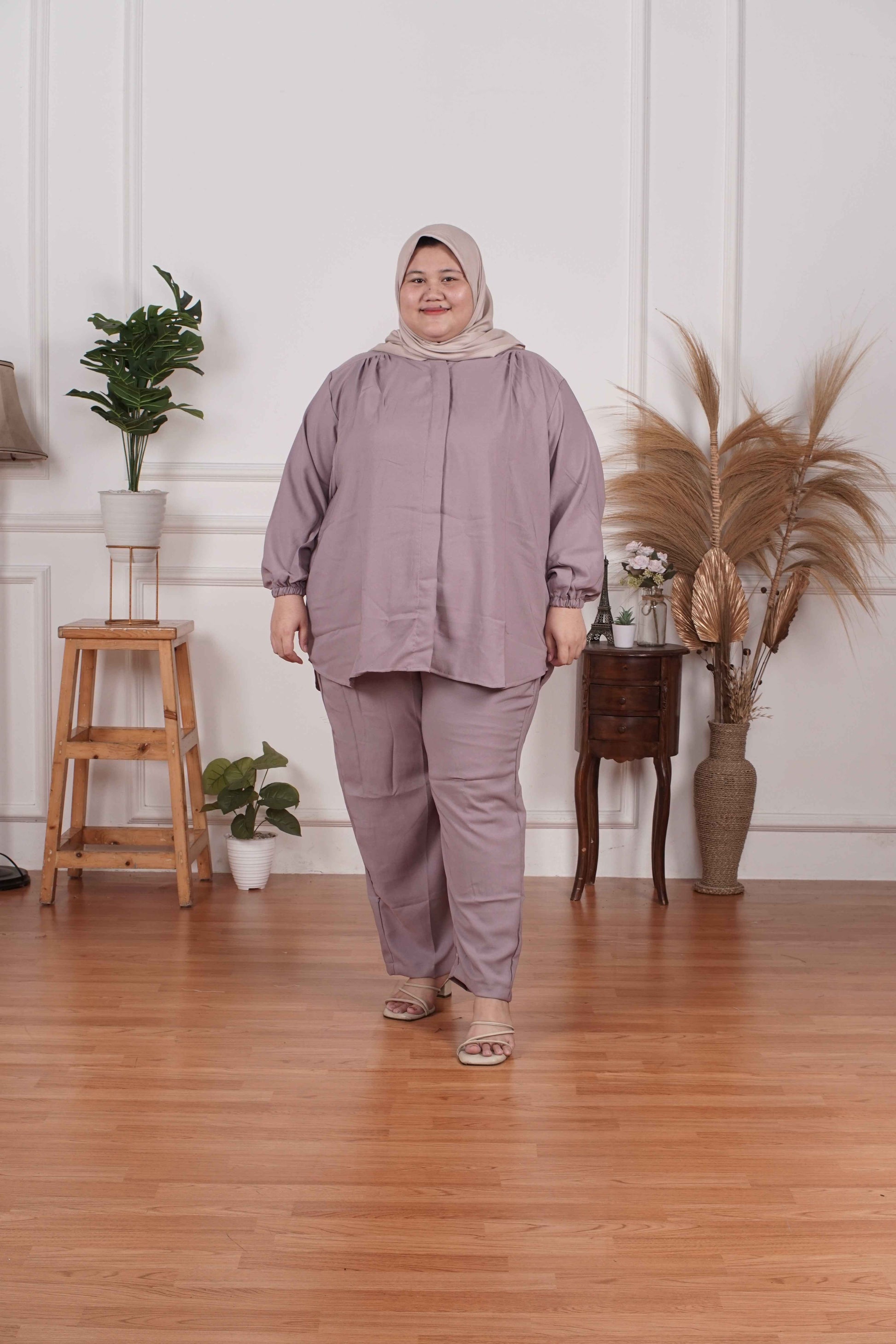 Yomi Official - Ayumi Set | Oneset Kemeja Basic Mocca