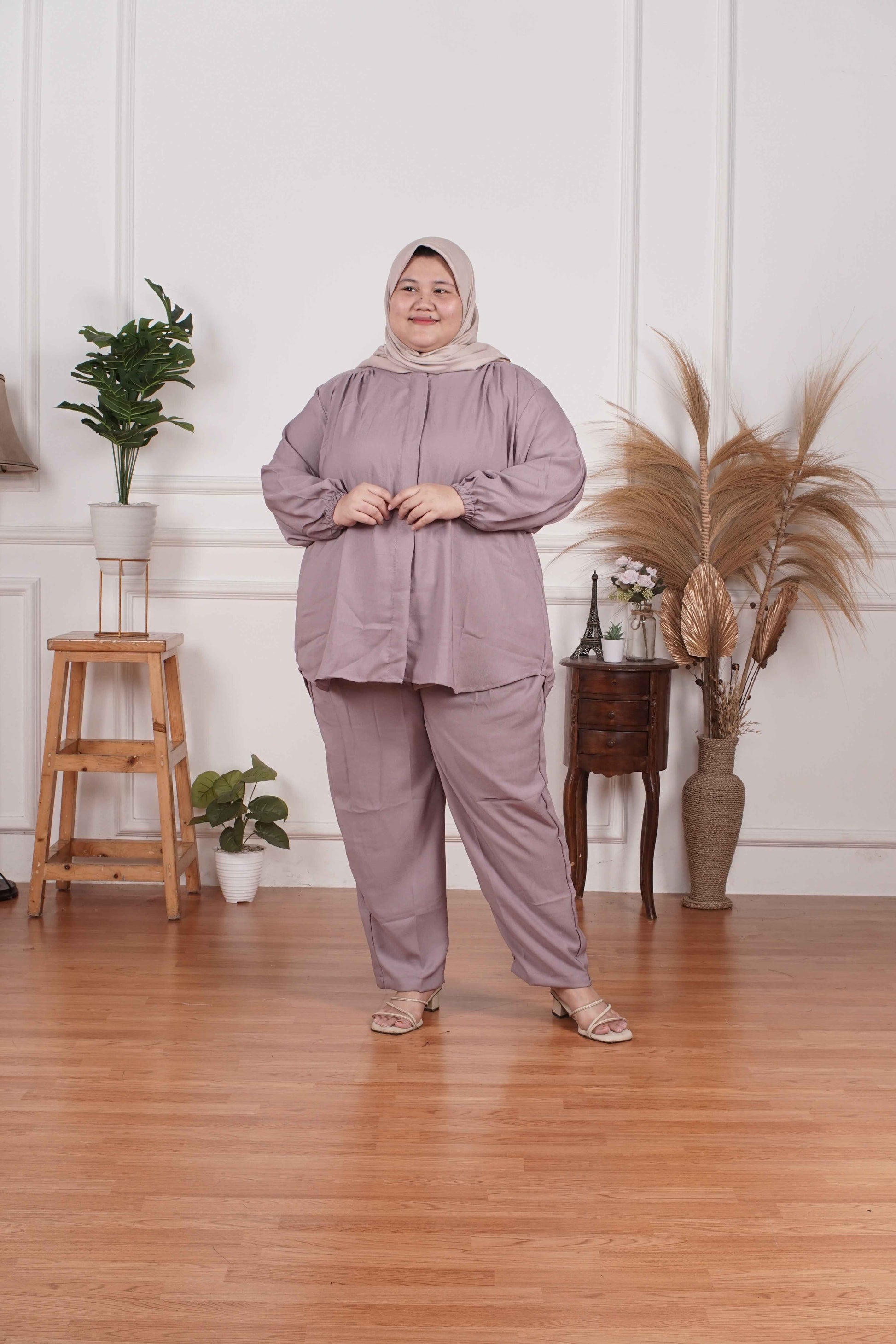 Yomi Official - Ayumi Set | Oneset Kemeja Basic Mocca