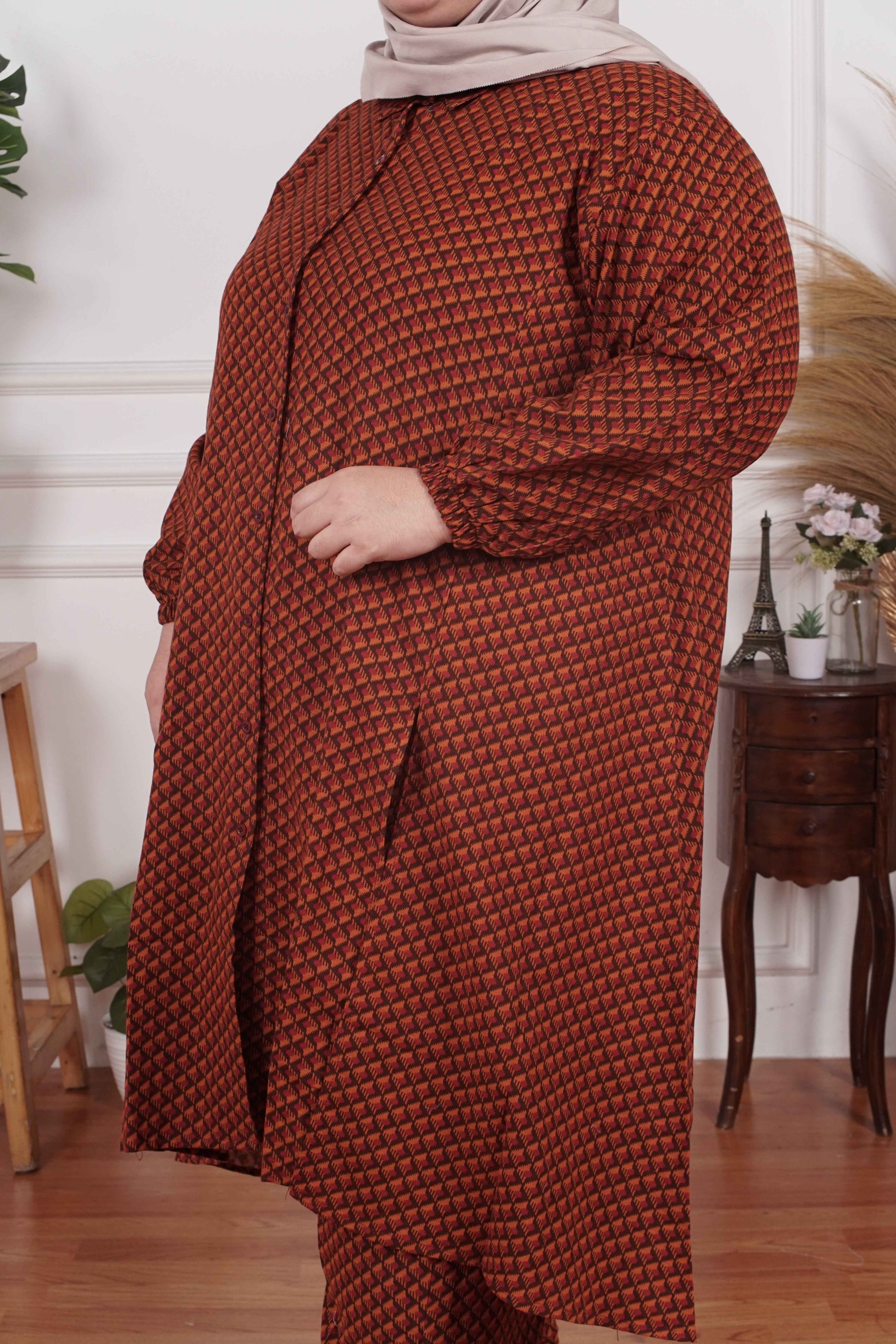 Yomi Official - Tunic Suit Yura | Setelan Tunik Slit Teracotta Dots