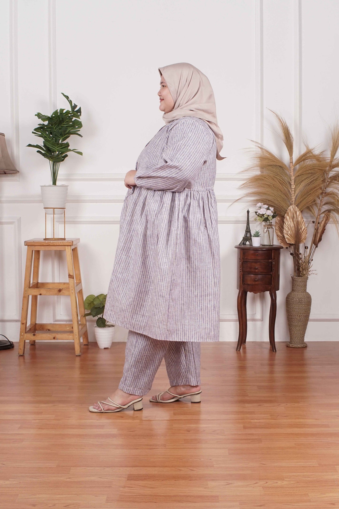 Yomi Official - Tunic Suit Emalia | Setelan Tunik Serut Stripe Lilac