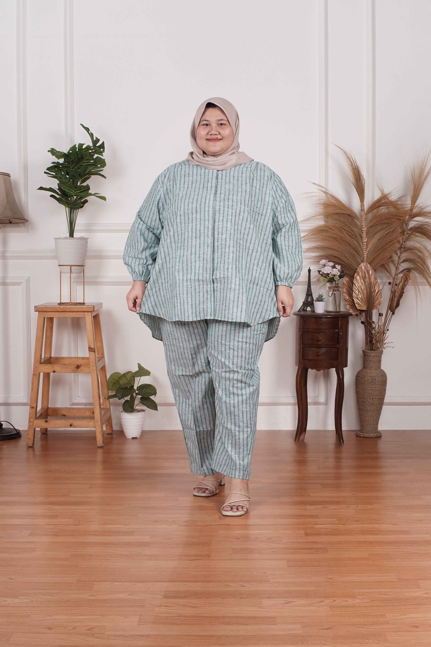 Yomi Official - Ayumi Set | Oneset Kemeja Stripe Blue Grey