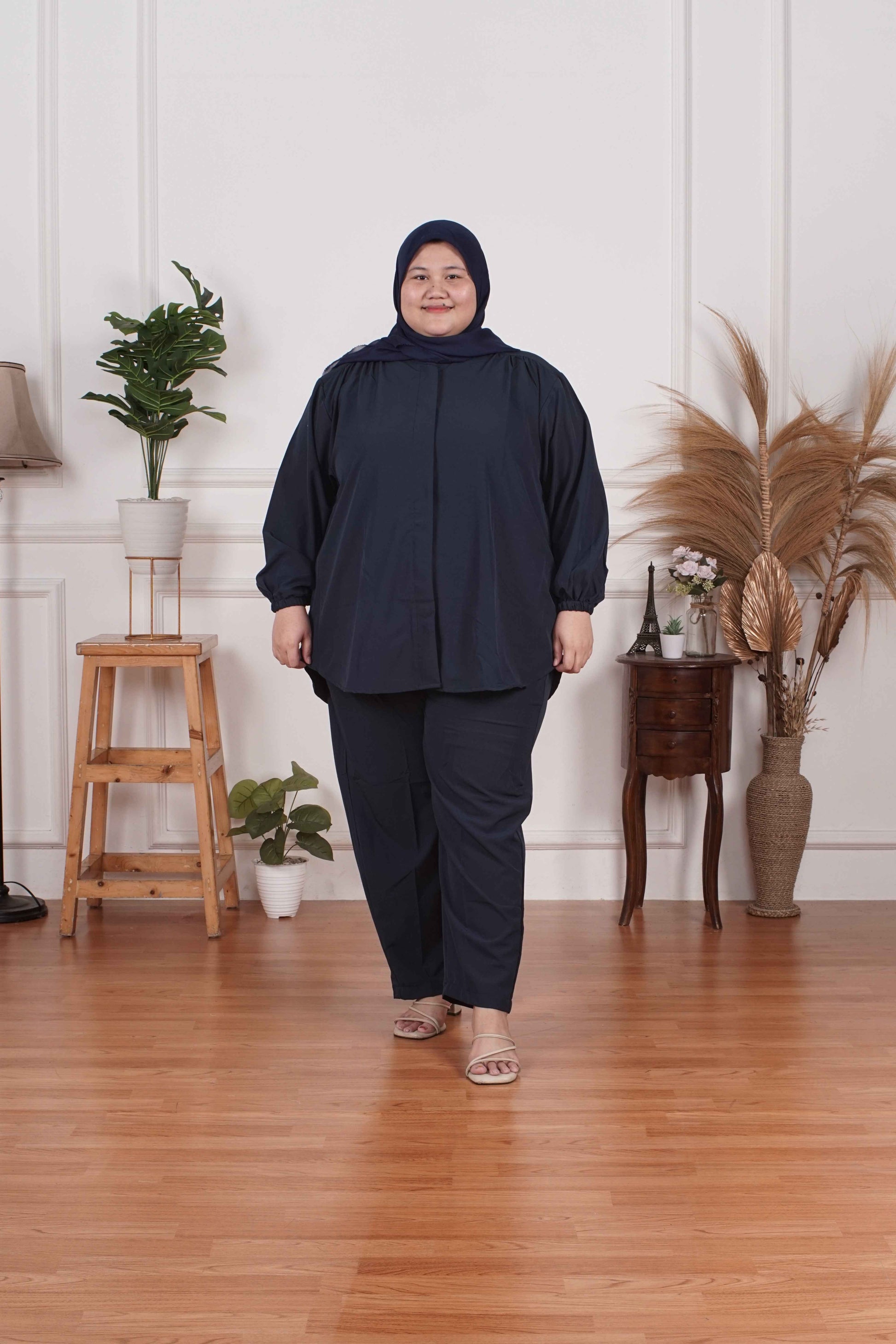 Yomi Official - Ayumi Set | Oneset Kemeja Dark Navy Basic
