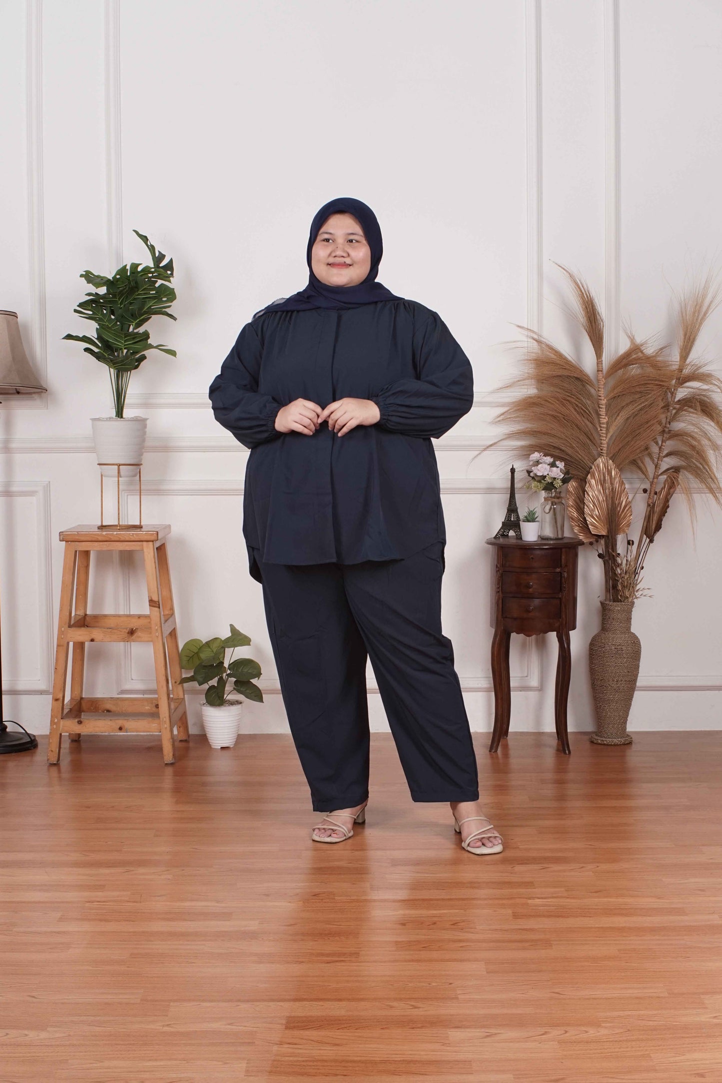 Yomi Official - Ayumi Set | Oneset Kemeja Dark Navy Basic