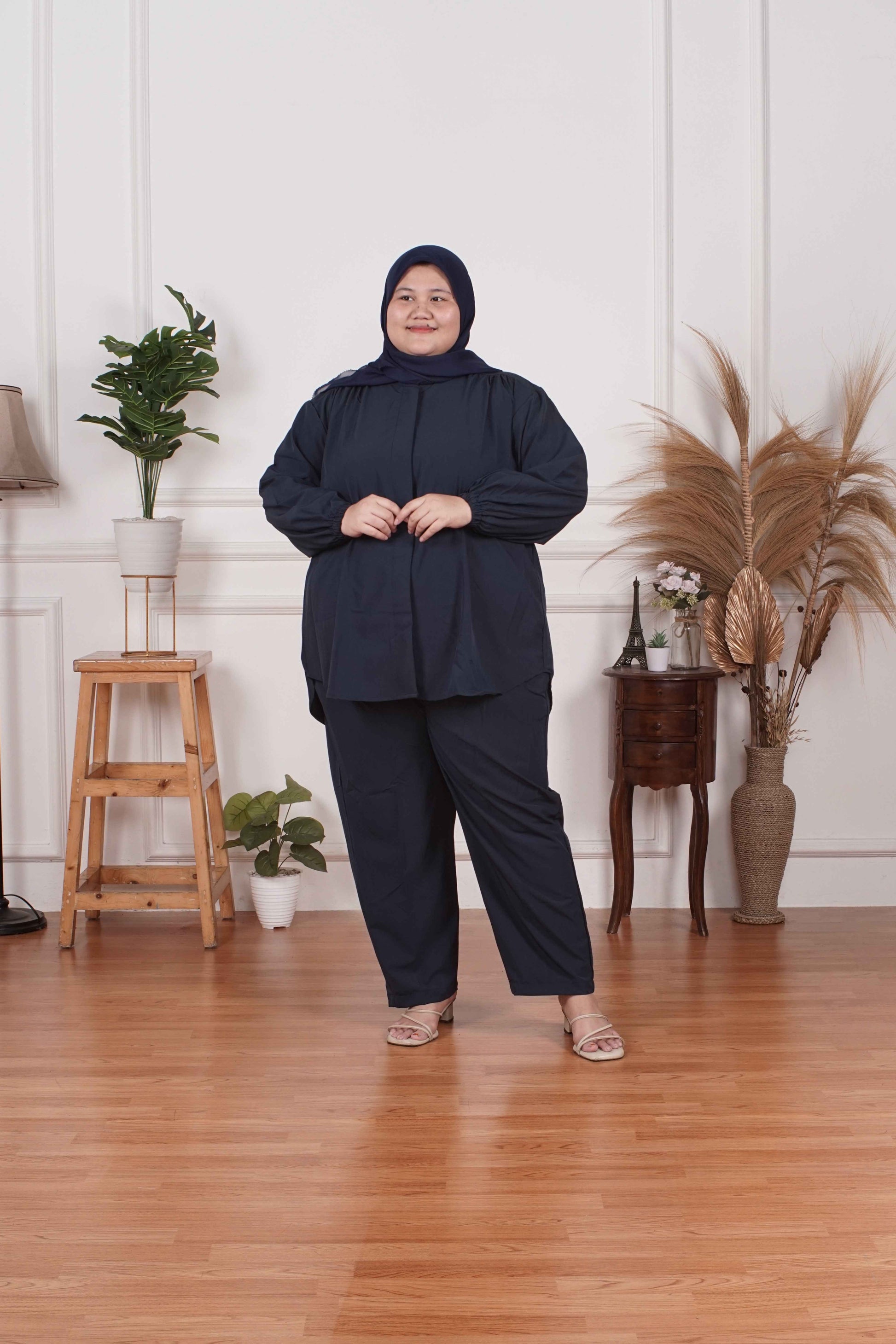 Yomi Official - Ayumi Set | Oneset Kemeja Dark Navy Basic