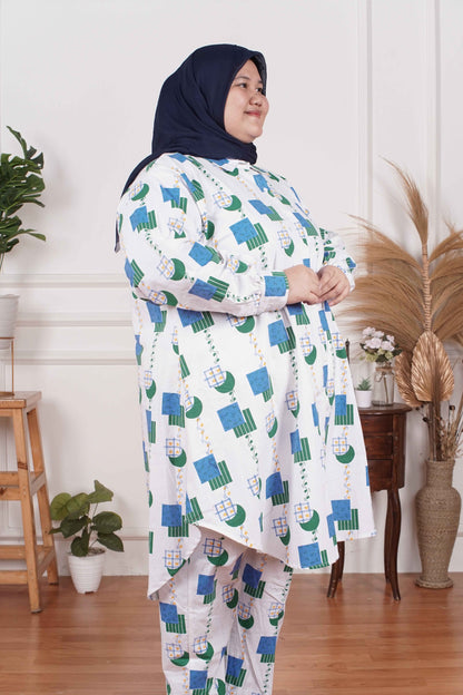 Yomi Official - Tunic Suit Azura | Setelan Tunik Cartoon Broken White