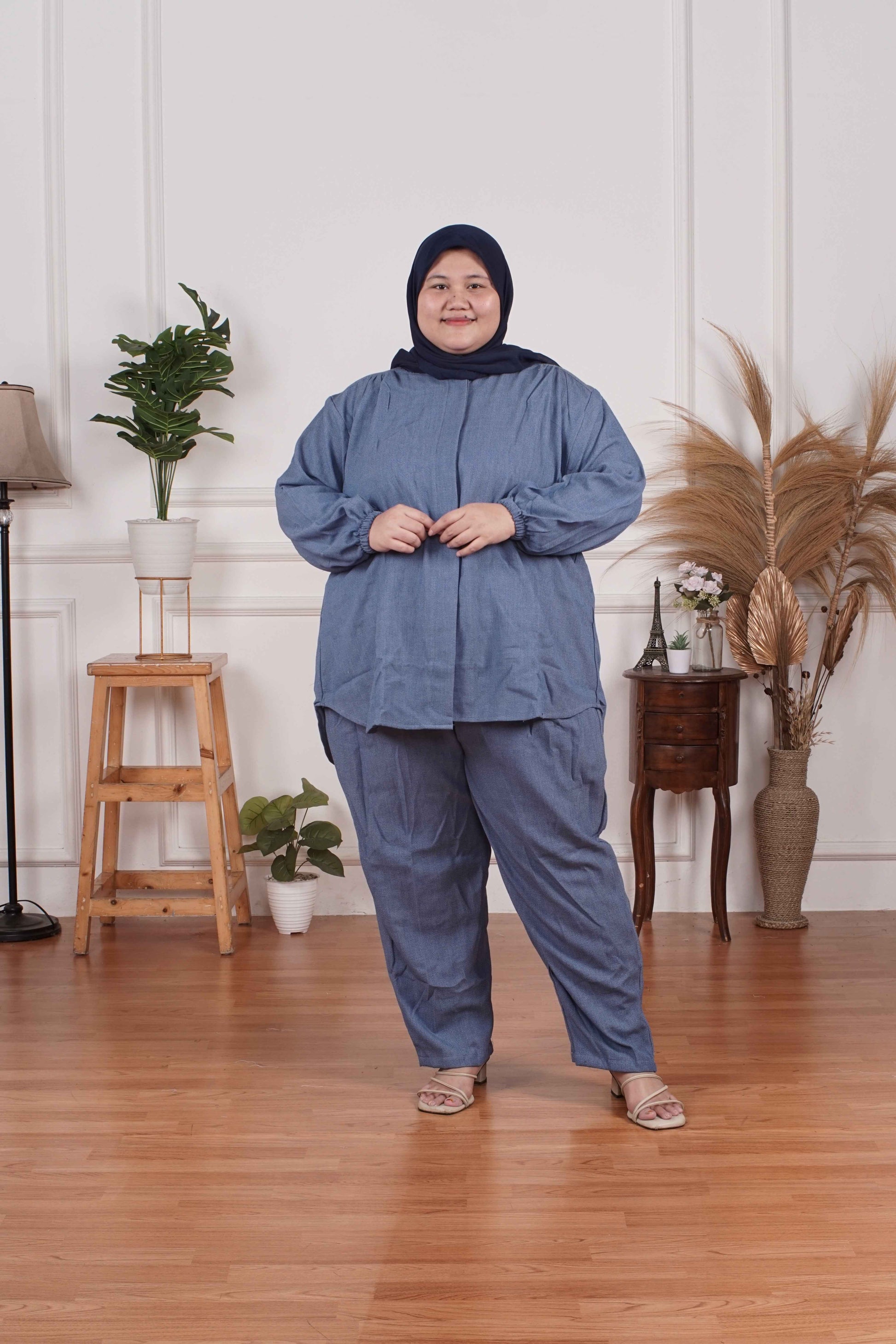 Yomi Official - Ayumi Set | Oneset Kemeja Denim Dots