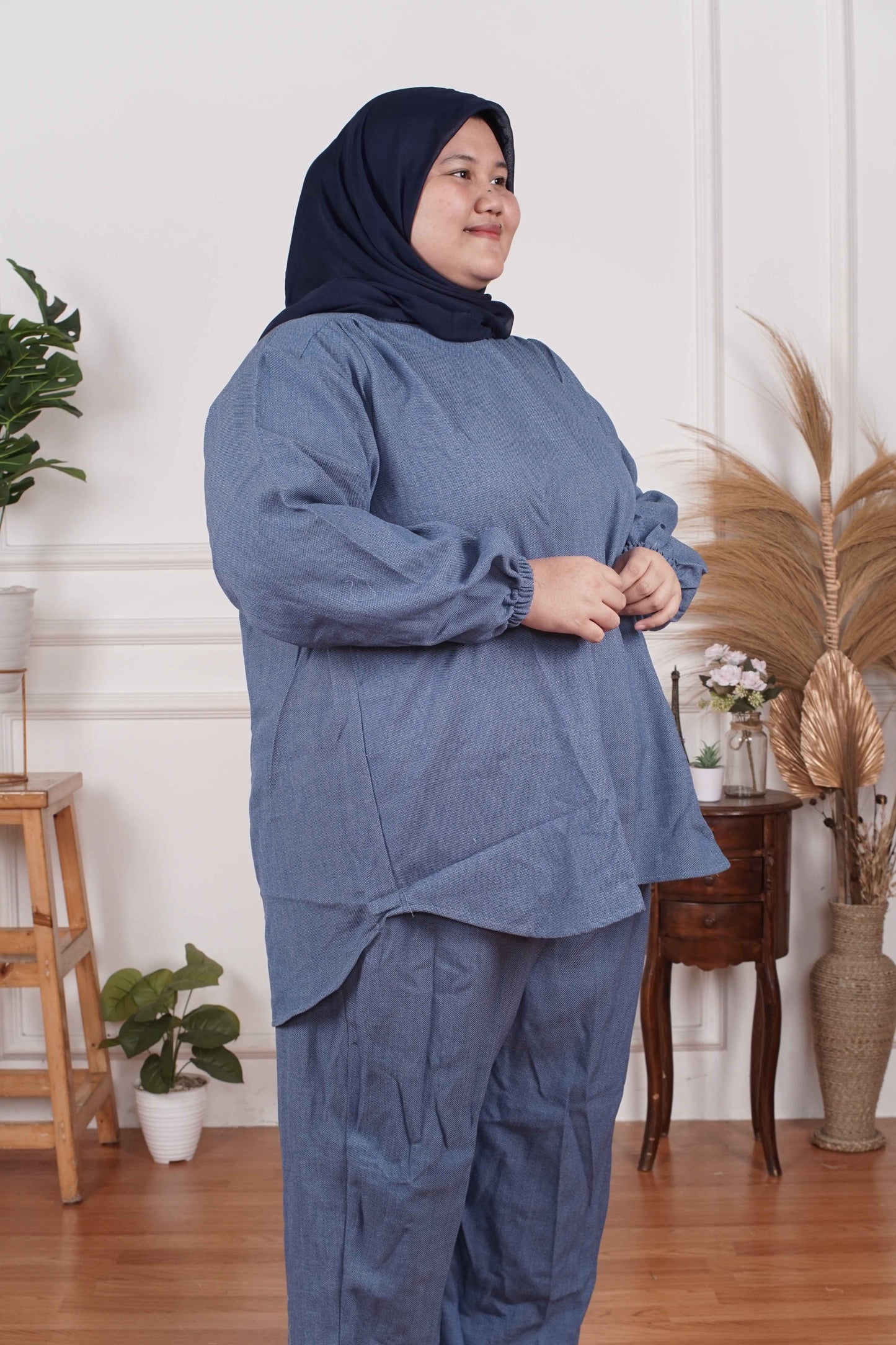 Yomi Official - Ayumi Set | Oneset Kemeja Denim Dots