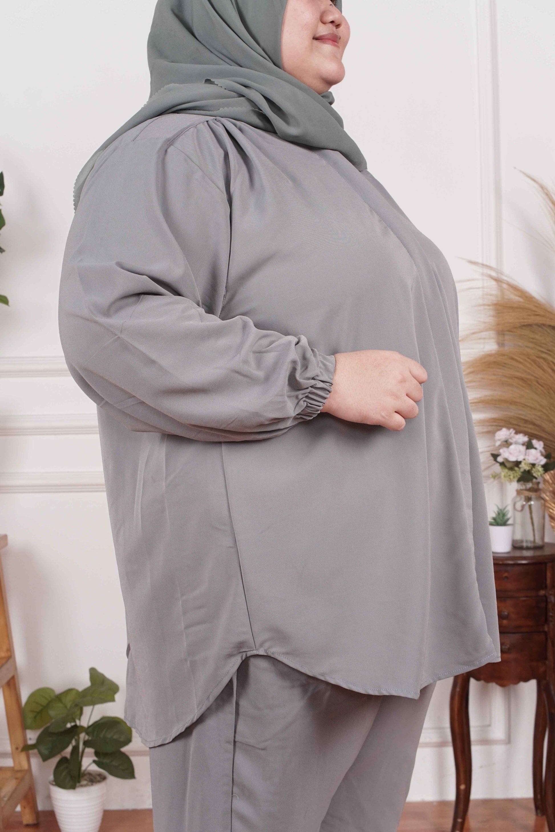 Yomi Official - Ayumi Set | Oneset Kemeja Hijau Garis