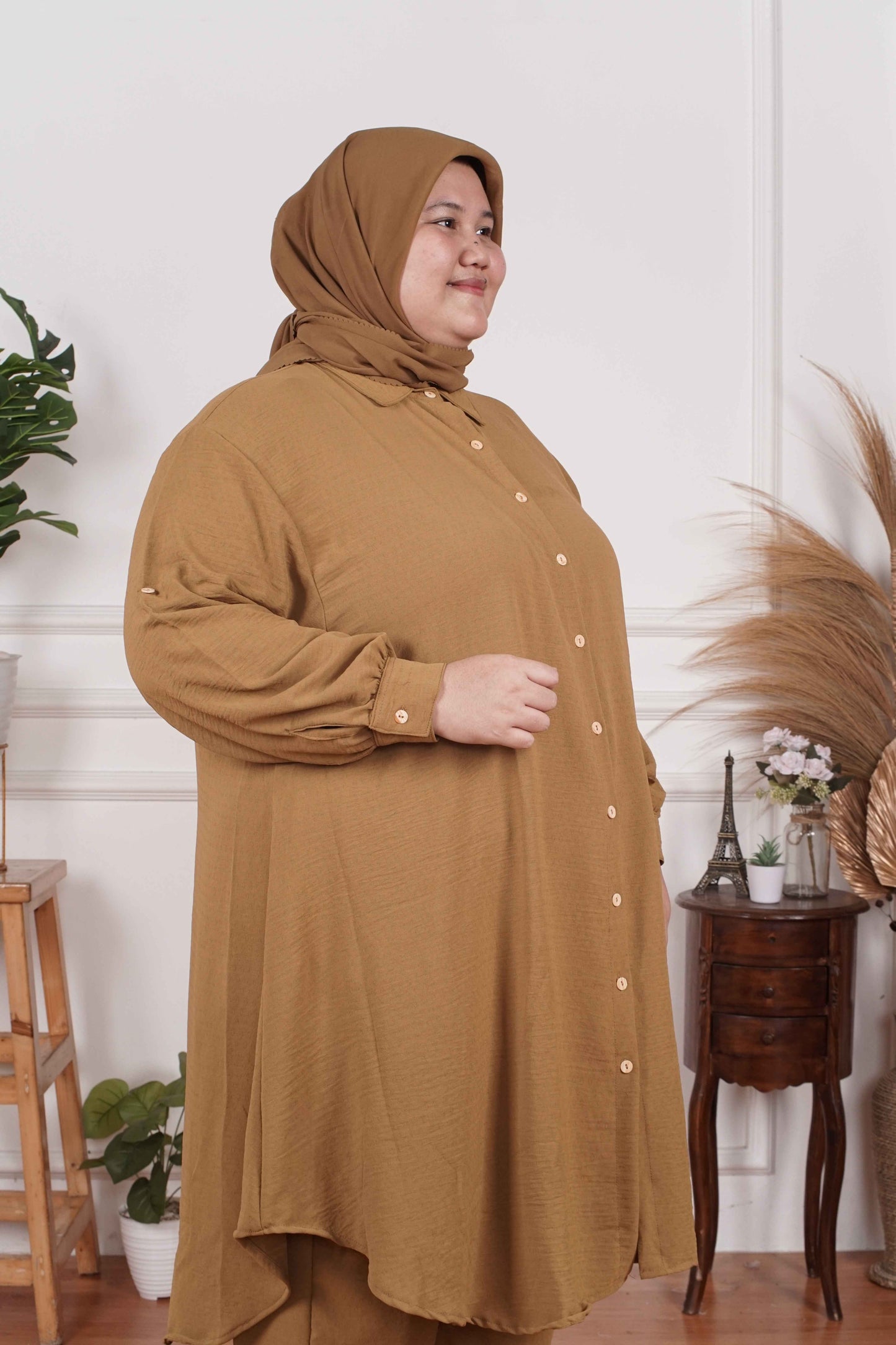 Yomi Official - Tunic Suit Azura | Setelan Tunik Basic Olive