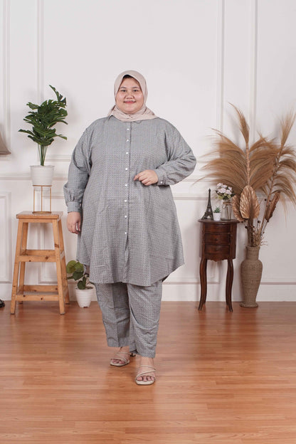 Yomi Official - Tunic Suit Azura | Setelan Tunik Geo Black White