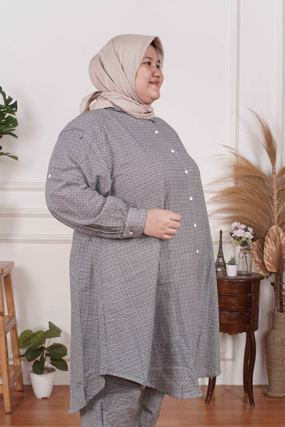 Yomi Official - Tunic Suit Azura | Setelan Tunik Geo Black White