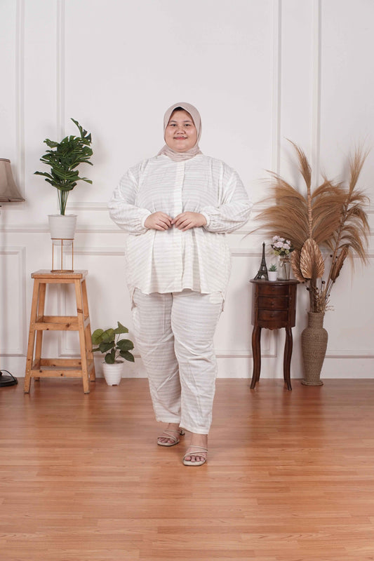 Yomi Official - Ayumi Set | Oneset Kemeja Stripe Nude