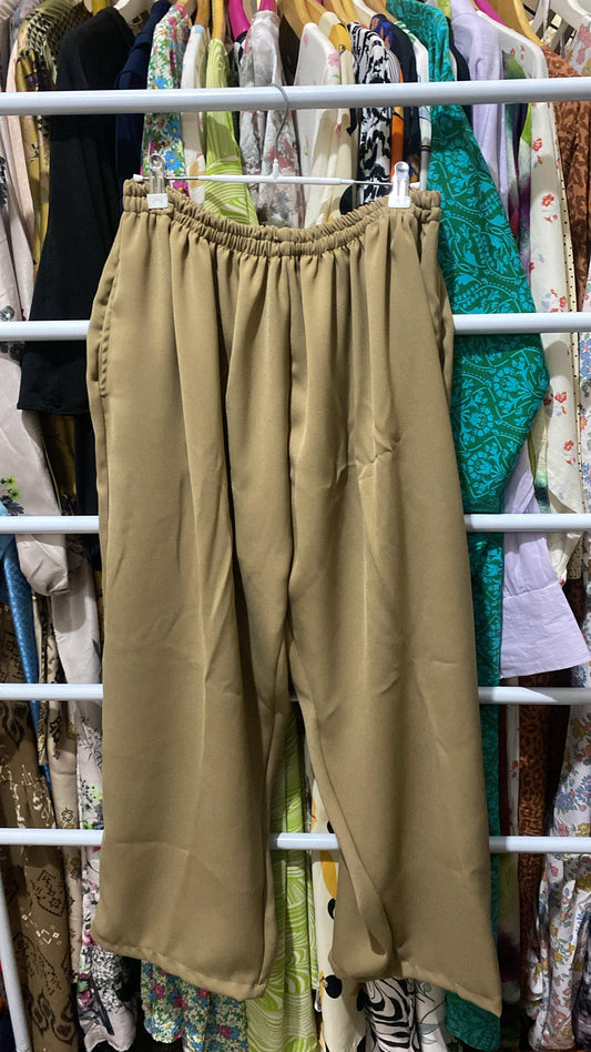 Celana Ngantor Khaki Jumbo