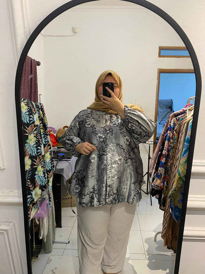 Yomi Official - Kemeja Santorini | Flower Grey