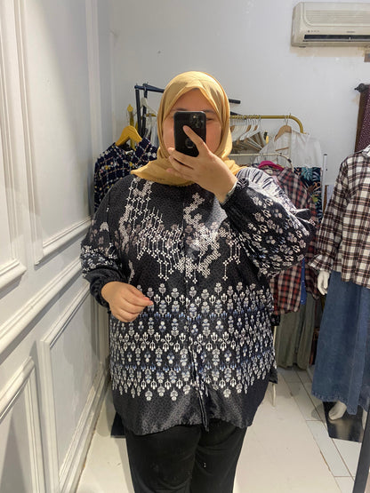 Yomi Official - Kemeja Vellena | Silky Black Etnik