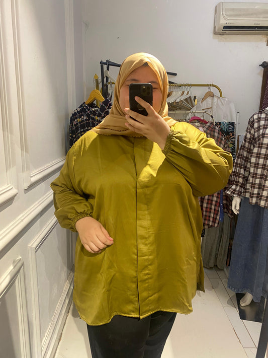 Yomi Official - Kemeja Coduroy | Hijau Army