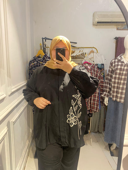 Yomi Official - Kemeja Embroider | Bunga Satu