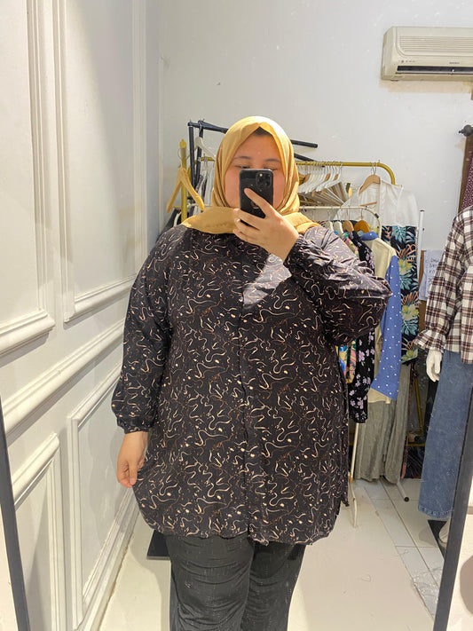 Yomi Official - Kemeja Aleaa | Shadow Black