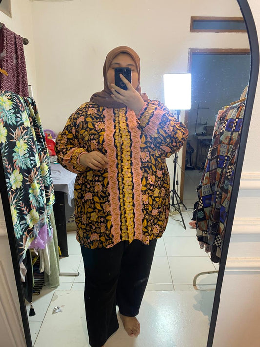 Yomi Official - Kemeja Rayon Bali | Etnik Black