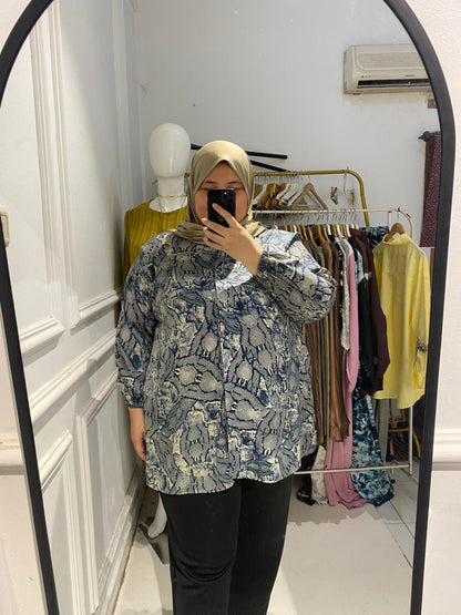 Yomi Official - Kemeja Vellena | Animal Print