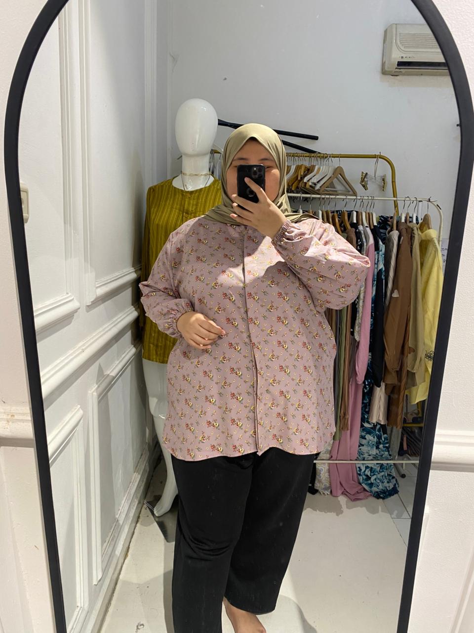 Yomi Official - Kemeja Vellena | Lilac Flower