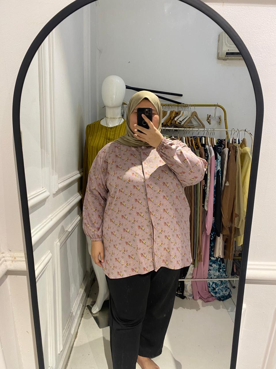 Yomi Official - Kemeja Vellena | Lilac Flower