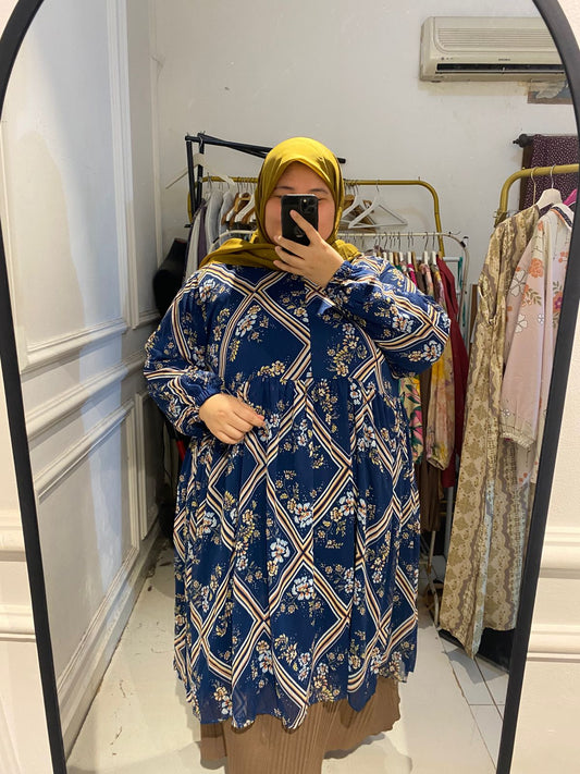 Yomi Official - Tunik Jumbo Furing | Navy Flower Ethnik