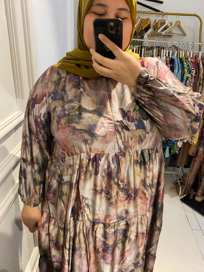 Yomi Official - Gamis Jumbo Digor Halwa | Colorful Abstrak