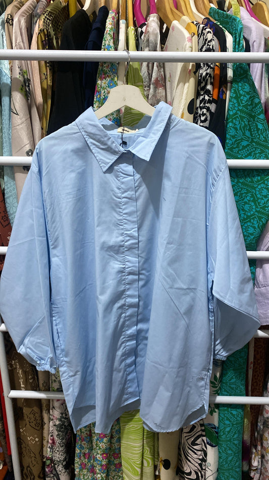 Kemeja Linen Katun Biru